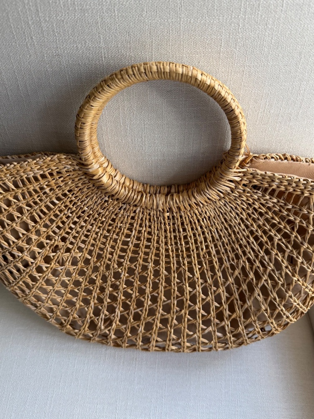 Straw Summer Bag - Picture 2 of 6